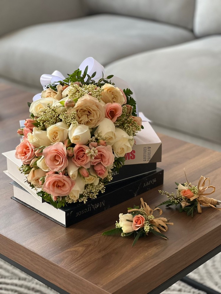 Boda Capullitos - ramo y boutonnieres
