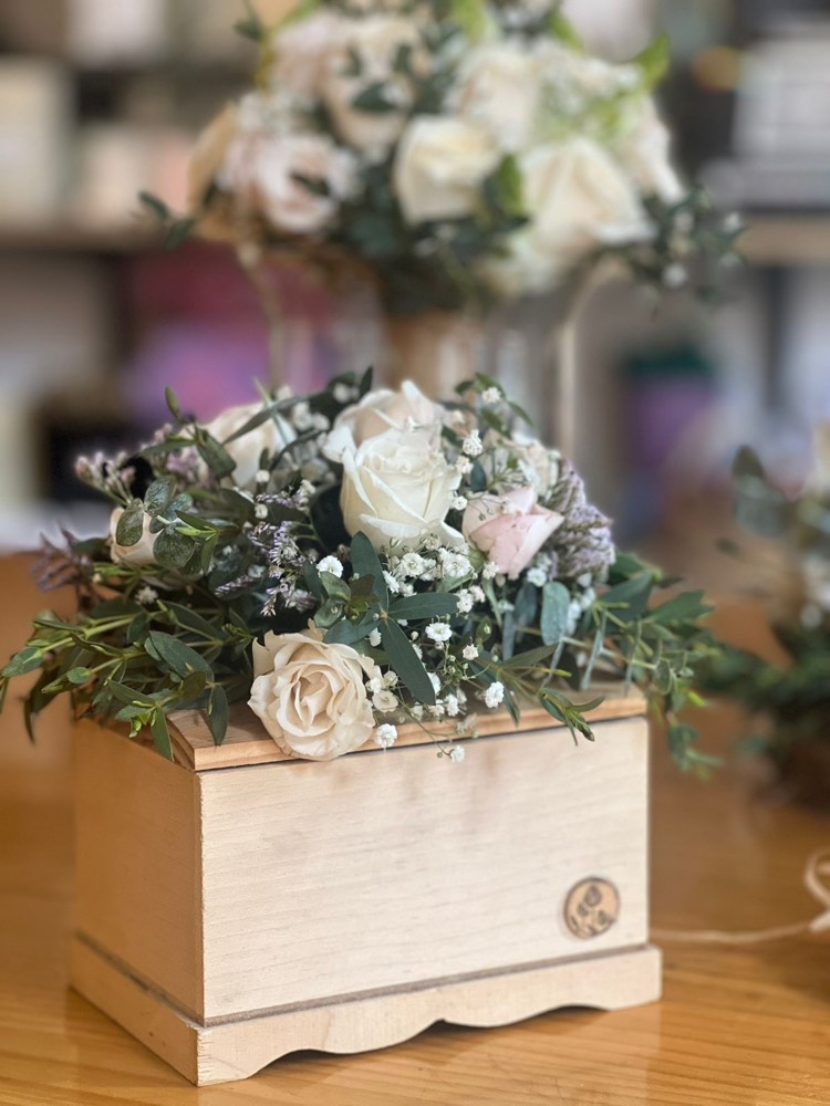 Boda Capullitos - centro de mesa en caja