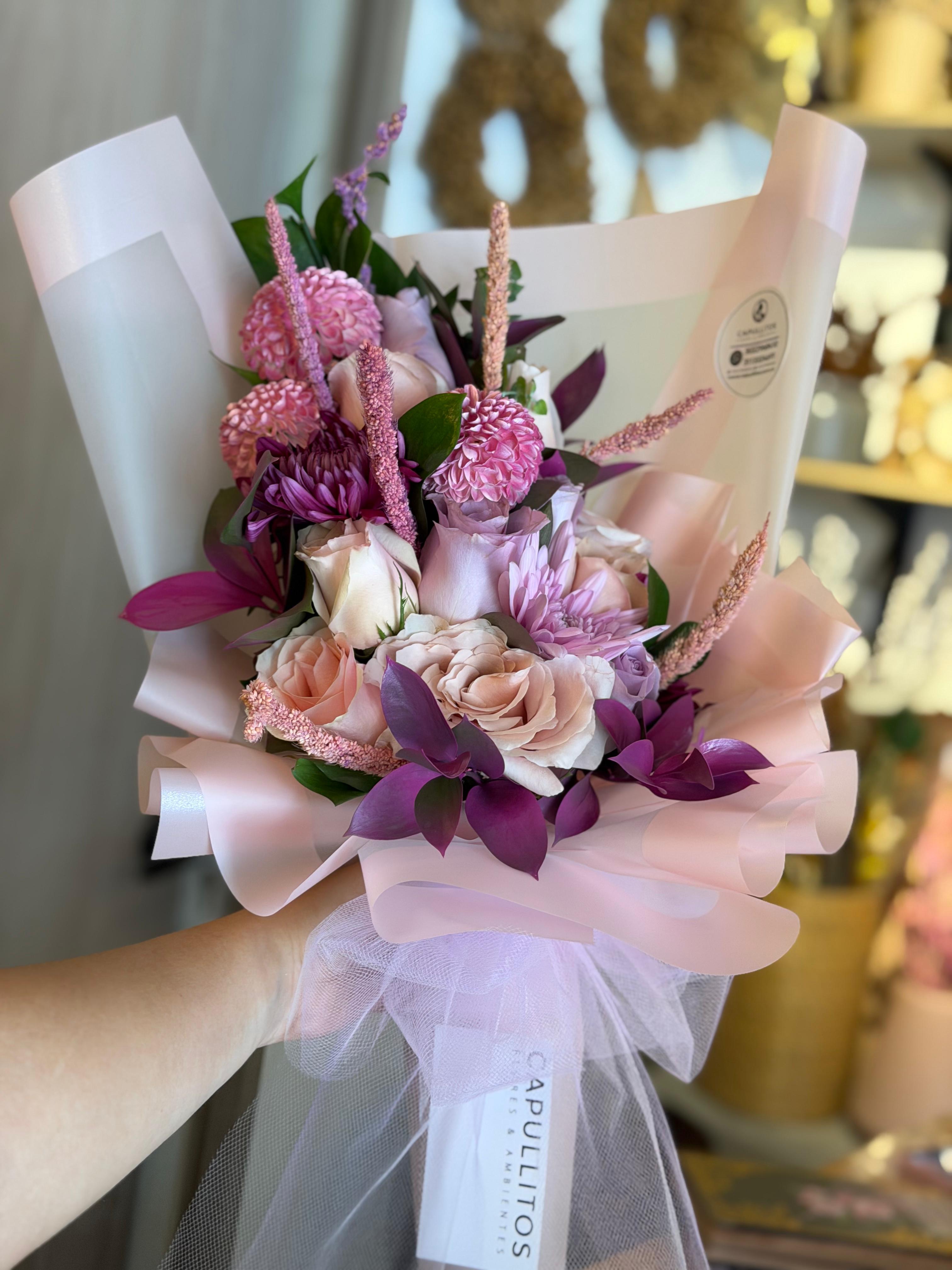 Pieza floral Ángela — Capullitos Flores Medellín